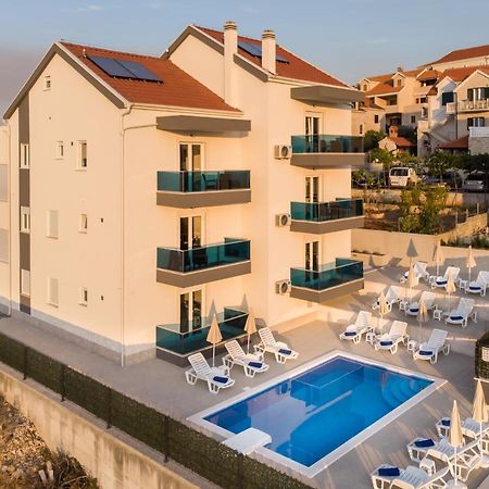 Apartments Blueview Postira Ngoại thất bức ảnh