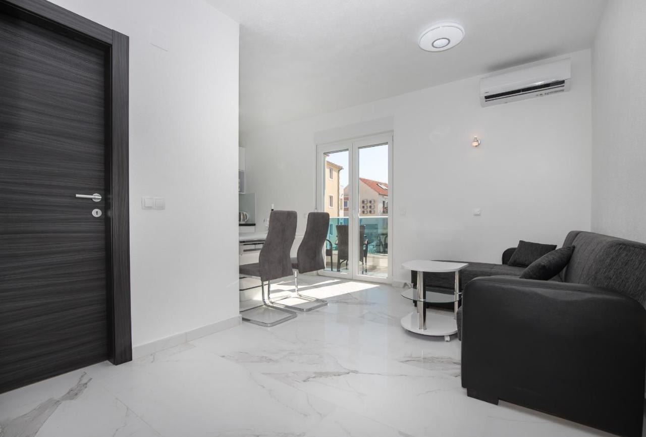 Apartments Blueview Postira Ngoại thất bức ảnh
