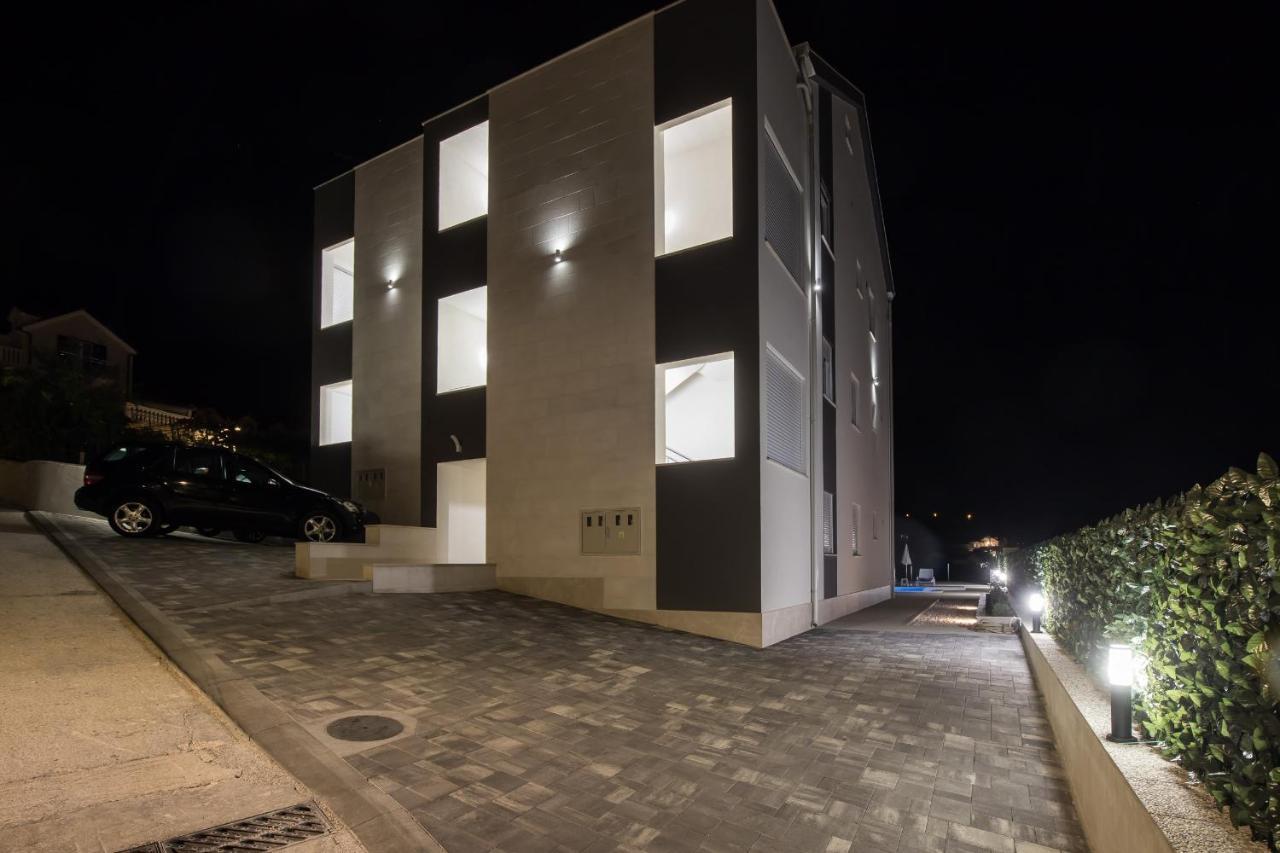 Apartments Blueview Postira Ngoại thất bức ảnh