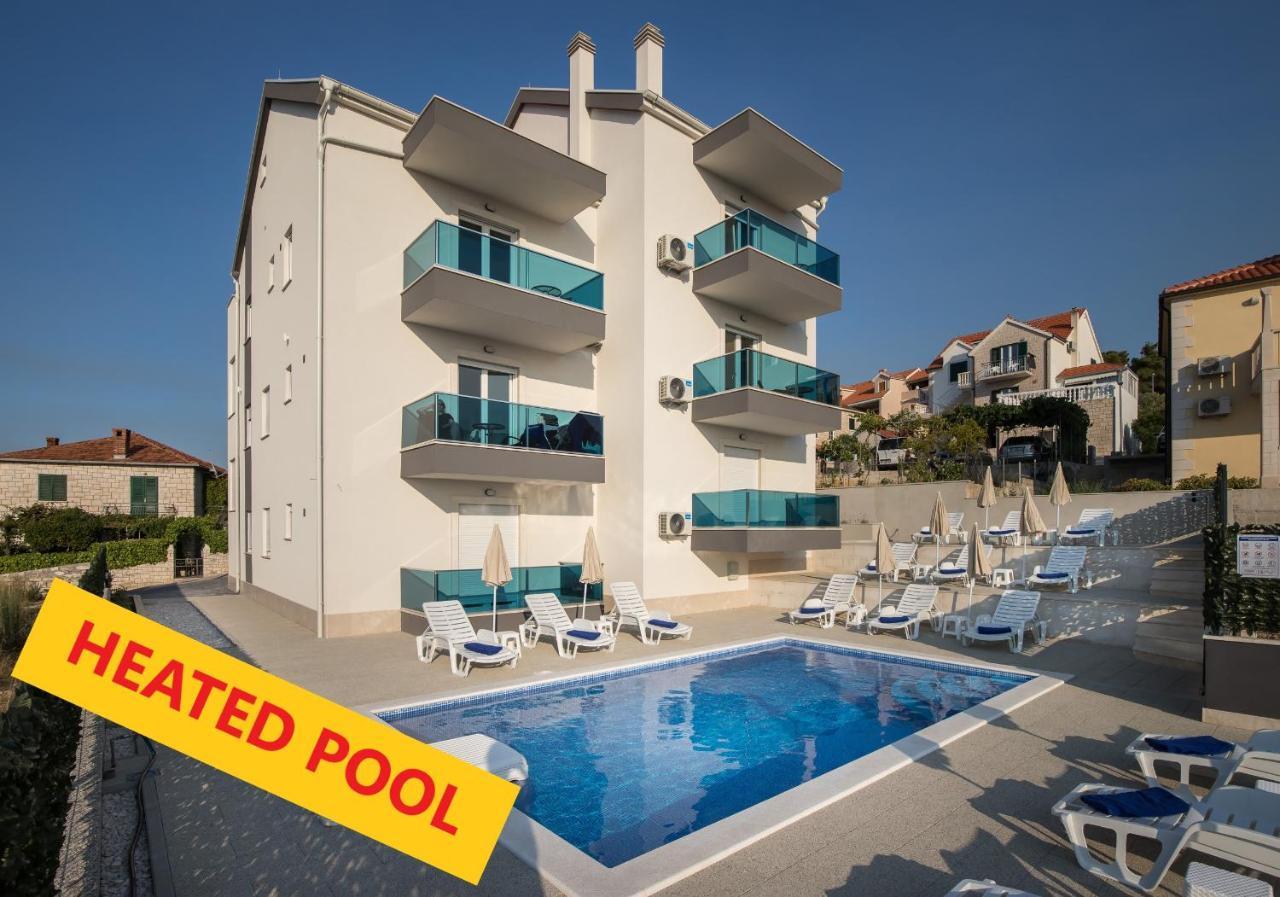 Apartments Blueview Postira Ngoại thất bức ảnh